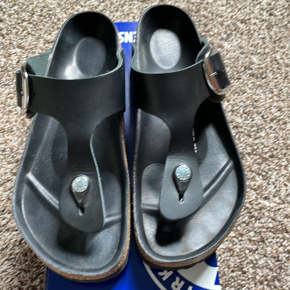 Birkenstock Gizeh Big Buckle Sandals
